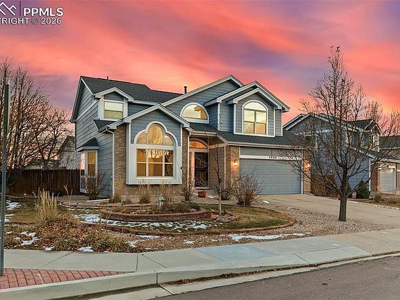 3rd image of 8695 Ballantrae Dr