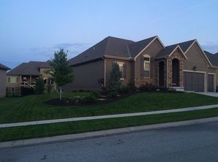 13417 W 172nd St, Overland Park, KS 66221