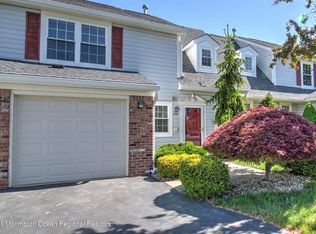 253 Hyde Park Rd, Somerset, NJ 08873