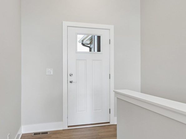 5714 Kestrel Pkwy, Elkhorn, NE 68022 view 4