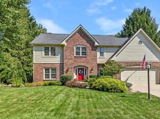 8745 Admirals Bay Dr, Indianapolis, IN 46236
