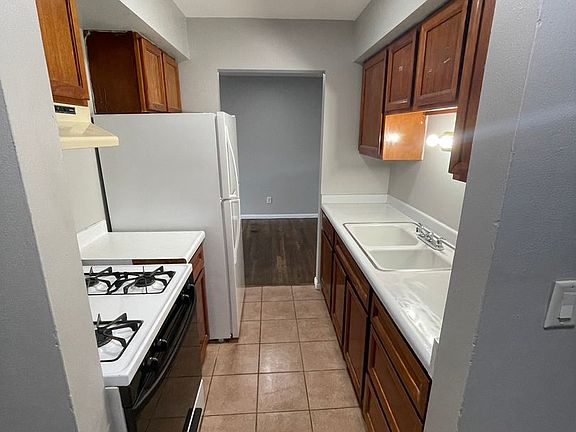 5th image of 5217-5231 43rd Ave #5818-14