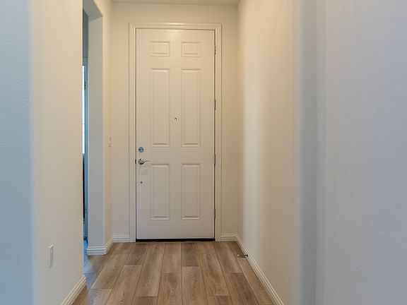 2nd image of 1473 Finestra Dr
