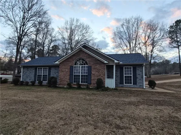 1310 County Road 455, Lanett, AL 36863