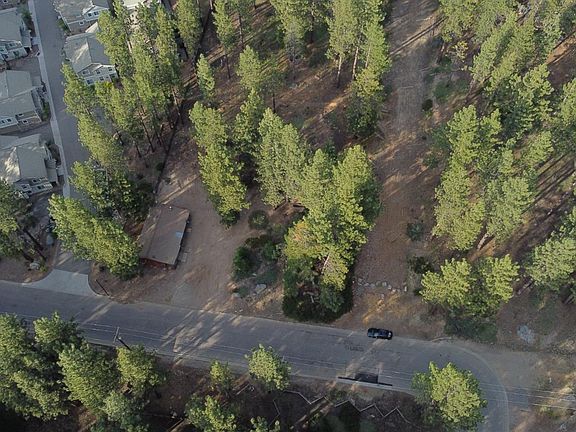 2nd image of 1221 Wildwood Avenue