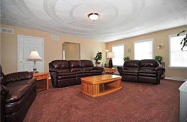 5th image of 417 Southfield Dr