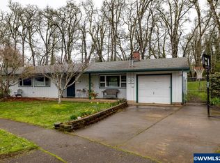 226 NE Azalea Dr, Corvallis, OR