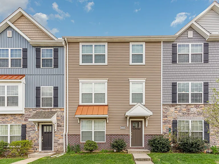 4260 Wild Orchid Ln — Photo 2