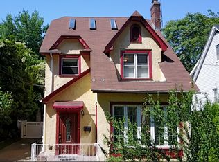 45-16 Jayson Ave, Great Neck, NY 11021