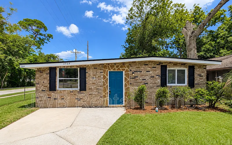 3359 Phyllis St