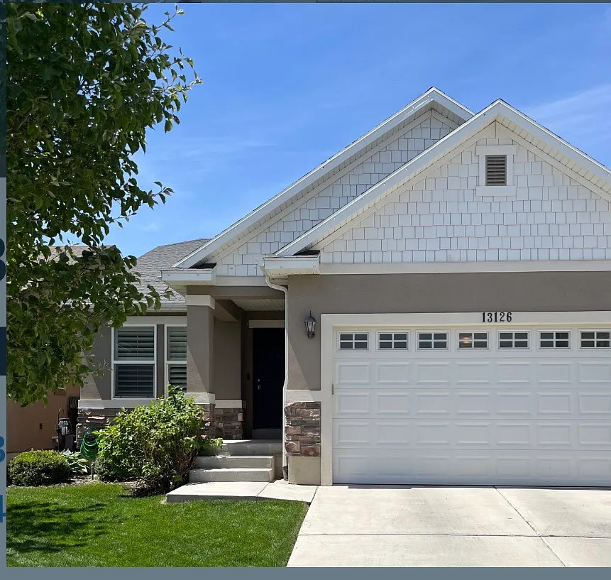 4 bed, 3306 sqft, $2,950 — Photo 1