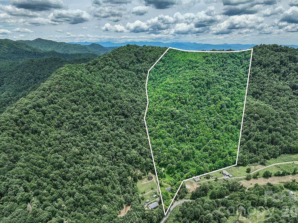 1st image of 789 Jarrett Cove Rd