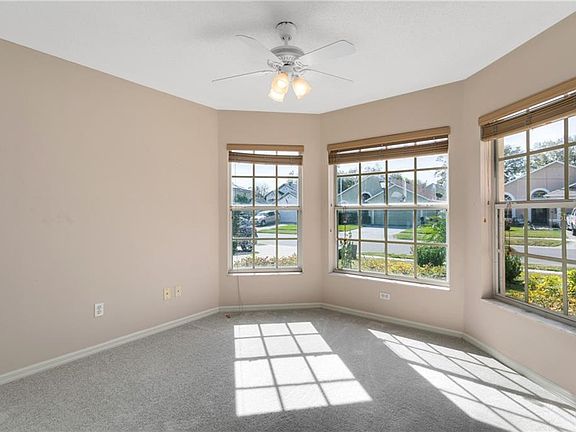 3rd image of 5709 Rywood Dr