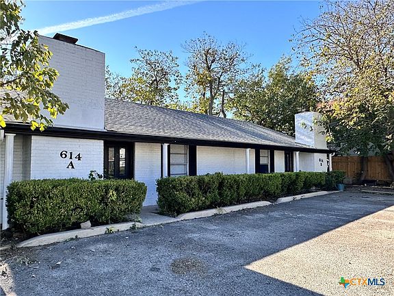 4th image of 614 Mill St #B