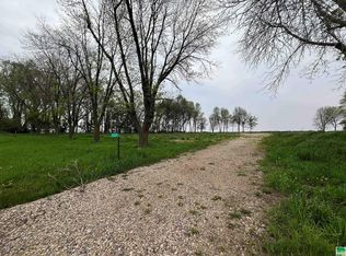 3325 450th St, Orange City, IA 51041