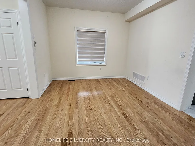 263 Fleetwood Dr — Photo 7