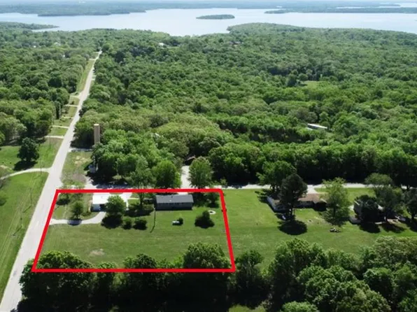 16810 S 1457th Rd, Stockton, MO 65785