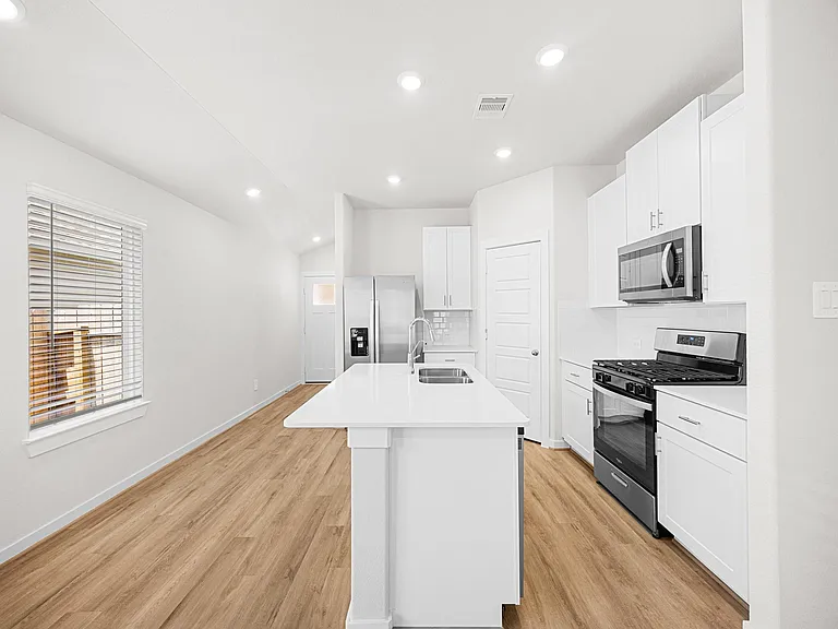 18718 Timber Glen Dr — Photo 12