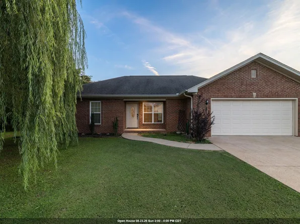 1952 Beverly Ave, Muscle Shoals, AL 35661