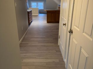 336 River Ave #3, Providence, RI 02908