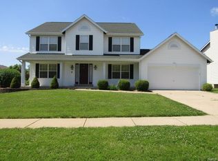 1257 Pinehurst Club Ct, O'Fallon, MO 63366
