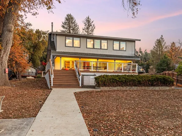 20276 Pine Mountain Dr, Groveland, CA 95321