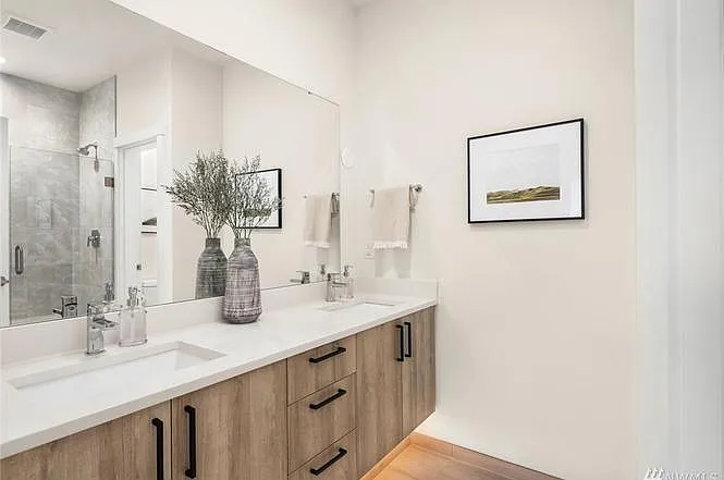 18518 96th Dr NE #D — Photo 5