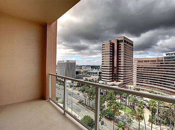 2nd image of 388 E Ocean Blvd Unit 1411