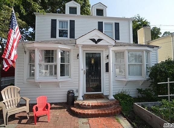 2nd image of 17 Locust Ave