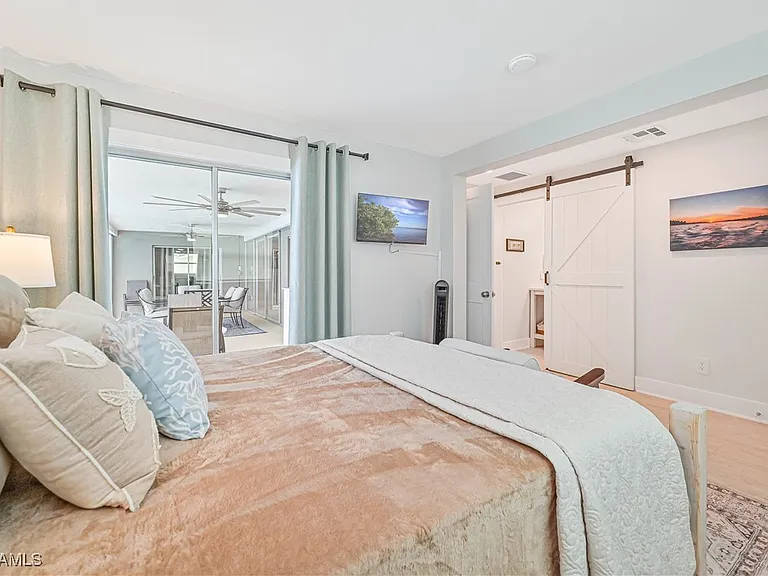 13840 Sleepy Hollow Ln — Photo 23