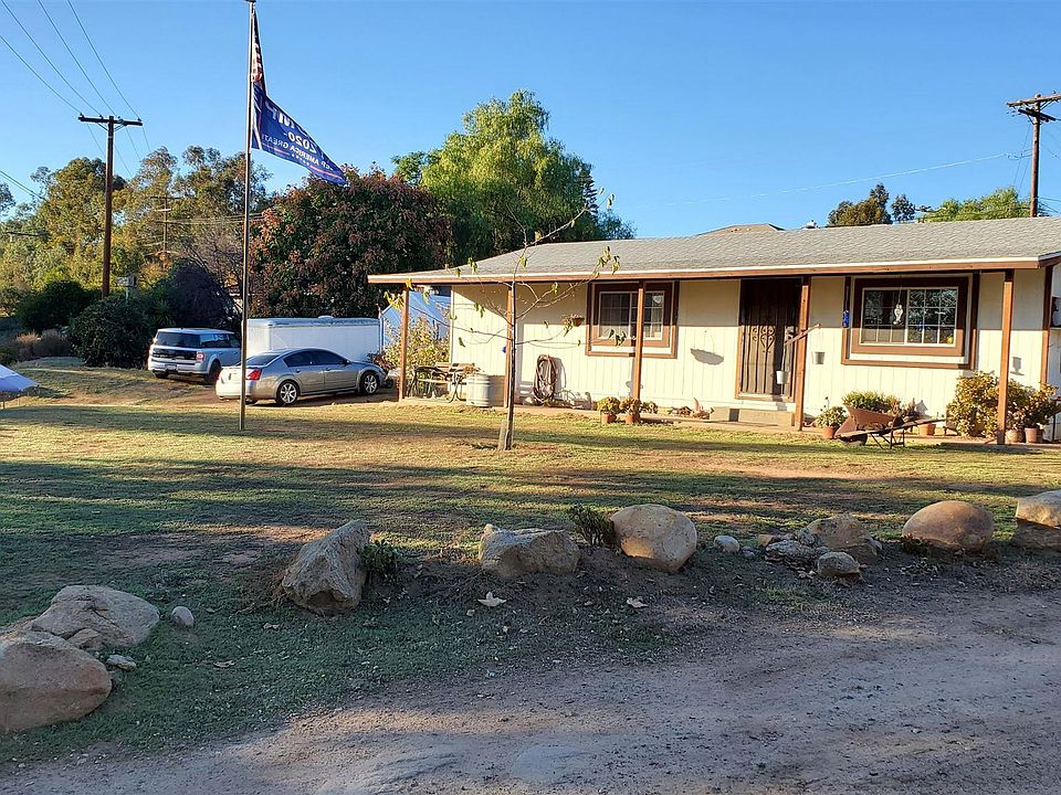 1st image of 2330 Eucalyptus Dr