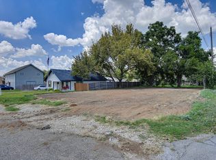 107 E 10th St, Joshua, TX 76058