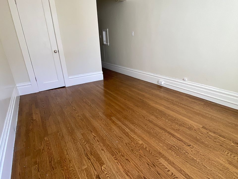 1st image of 711 Leavenworth St #37
