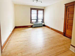 208-210 King St, Burlington, VT 05401