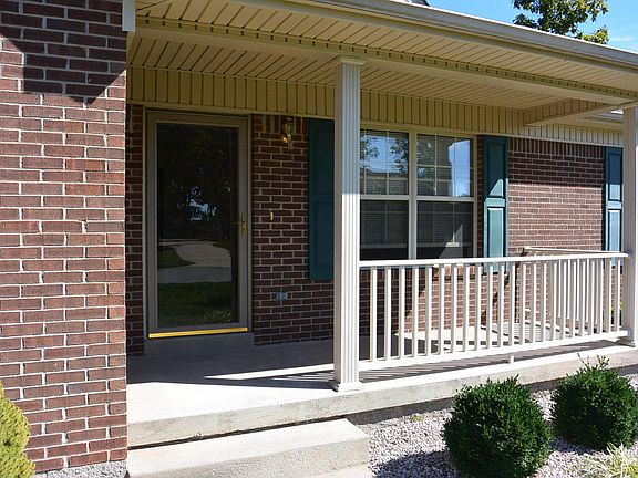 3rd image of 104 Peabody Loop