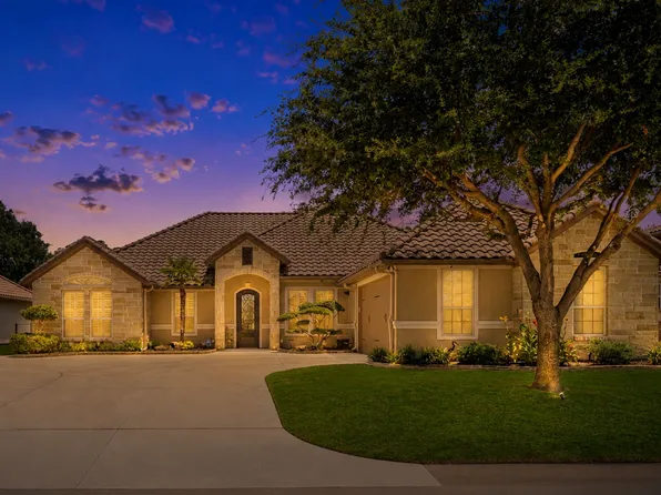 1104 Catalina Bay Blvd, Granbury, TX 76048