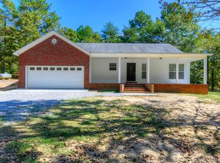281 Hobbi Luk Ln, Jasper, AL 35503