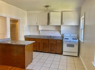 118 Seabury St #2N, Fall River, MA 02720