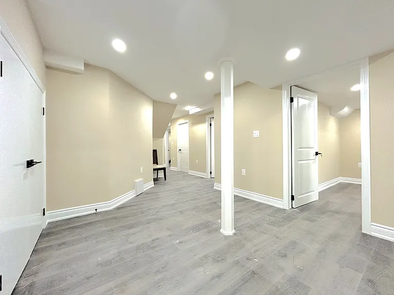 116 Blackburn Dr #2 — Photo 10