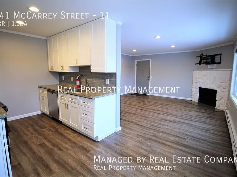 241 McCarrey St #11 — Photo 4