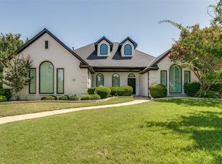 107 Woodglen Ct, Southlake, TX 76092