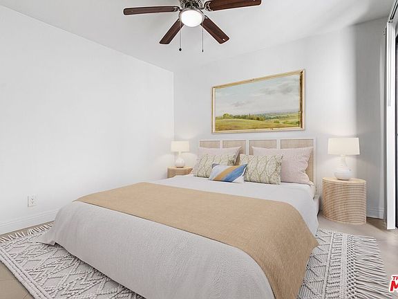 4th image of 620 W Hyde Park Blvd Unit 104
