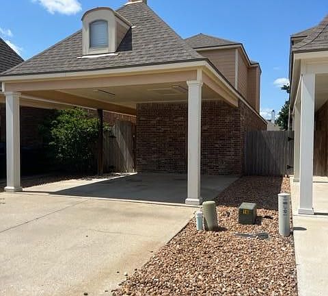 2nd image of 105 Millie Park Dr
