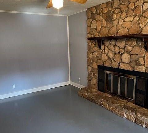 2nd image of 3117 Charles St