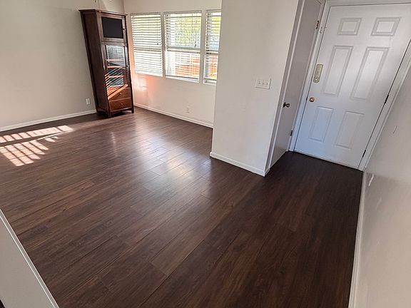 3rd image of 1207 N 120 W