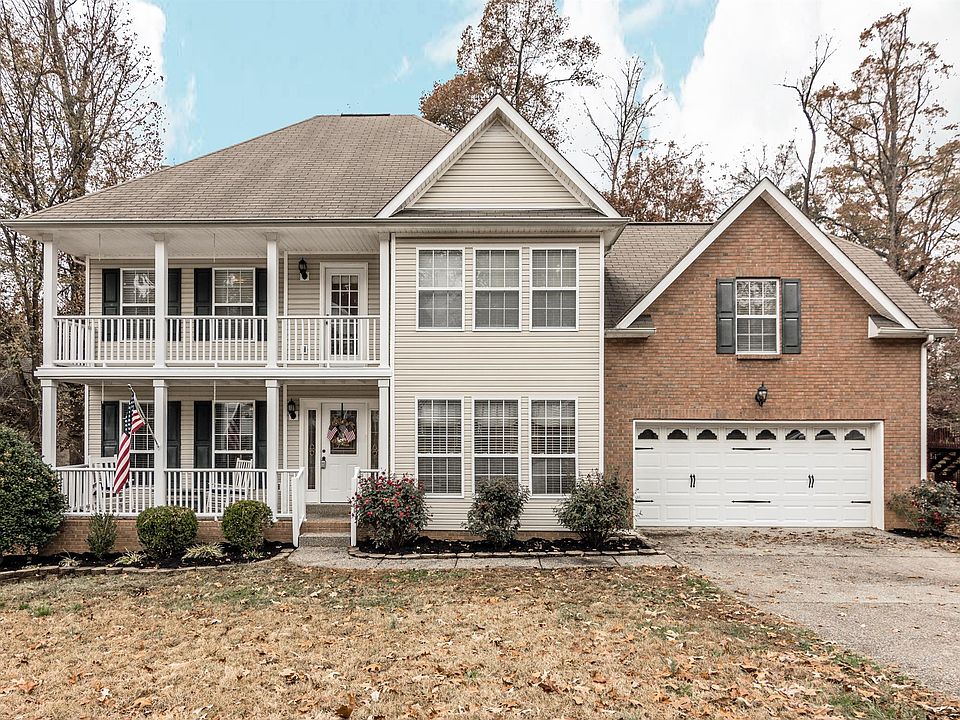 1st image of 325 Holly Ln