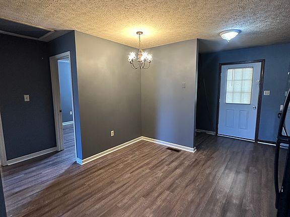 4th image of 299 N Caldwell St #1