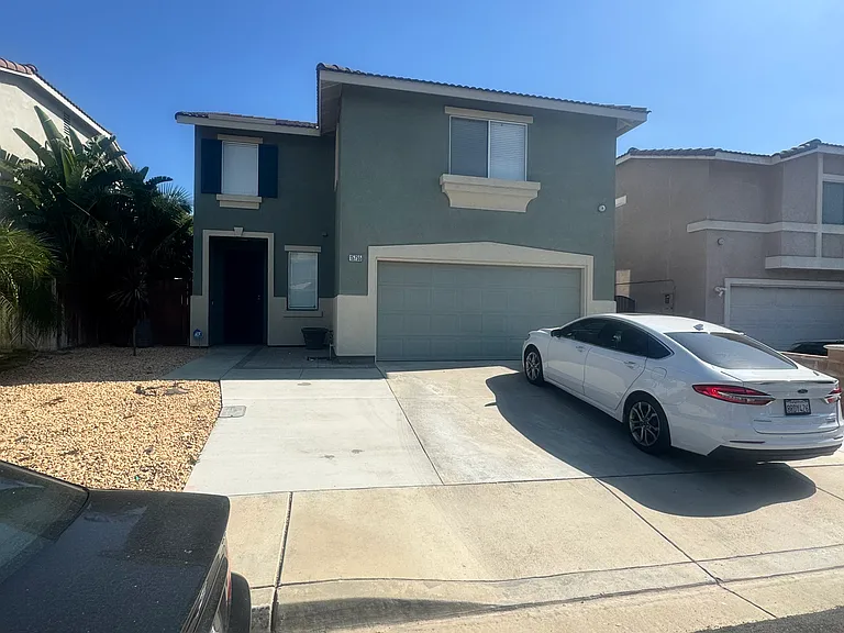 15755 Swan Rd — Photo 1