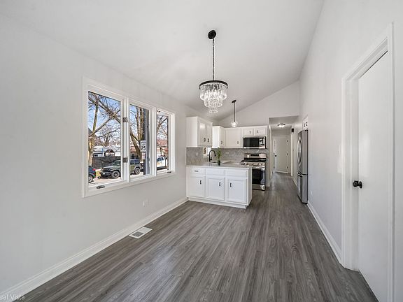 5th image of 2501 S 58th Ave