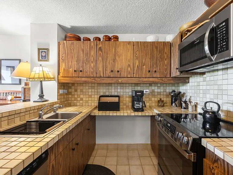 1717 Mott Smith Dr #2904 — Photo 14